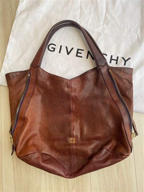 givenchy tinhan price